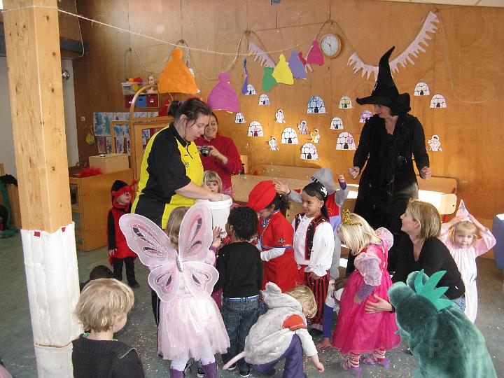 Carnaval 2010 Creche (8).JPG